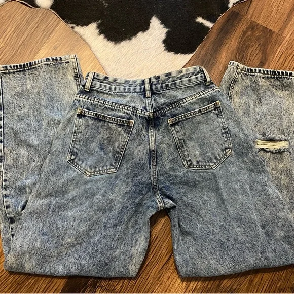 Pretty Little Thing High Rise Jeans Size 6 - Picture 2 of 4